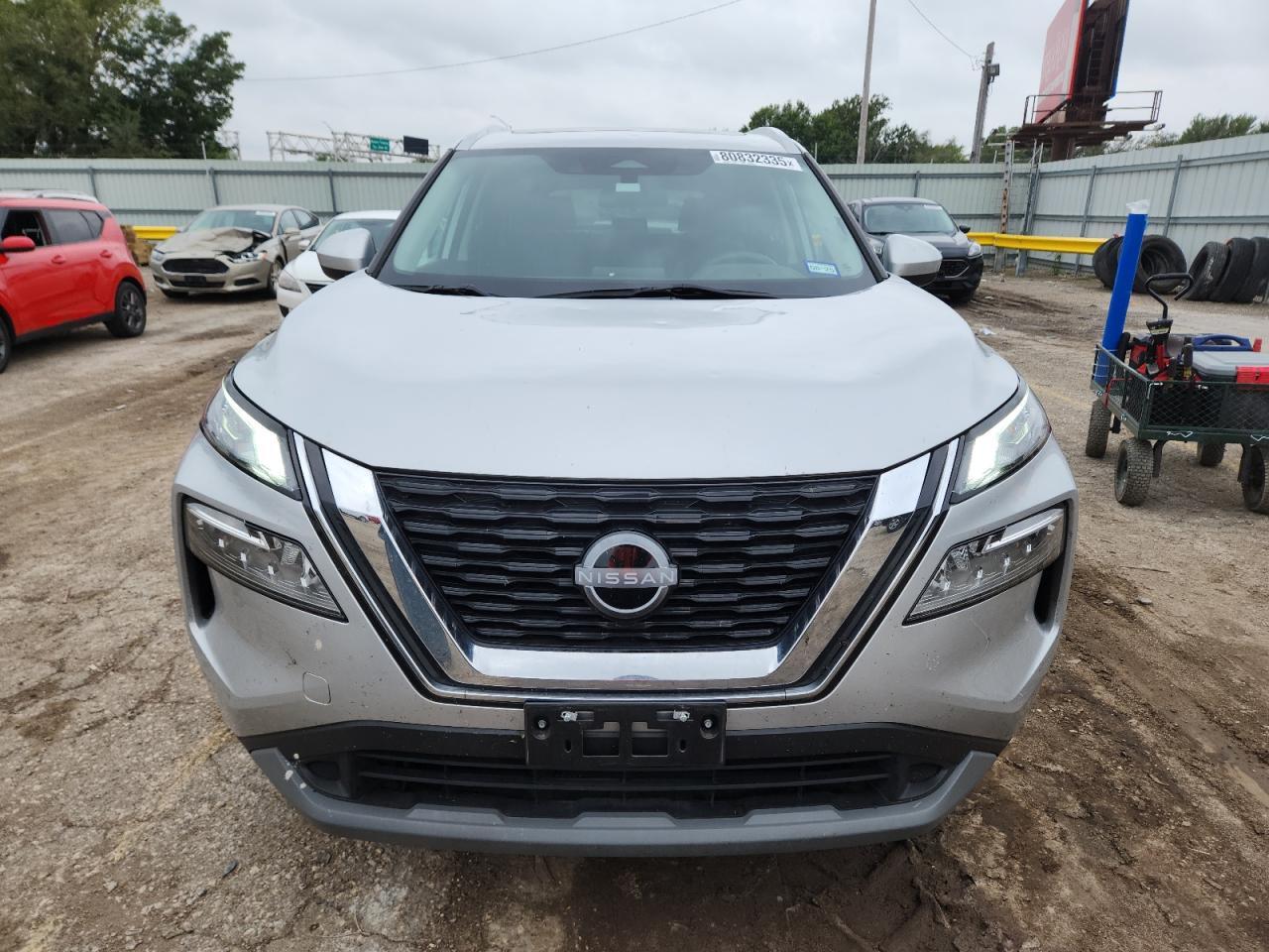 2023 Nissan Rogue Sv - Фото 5