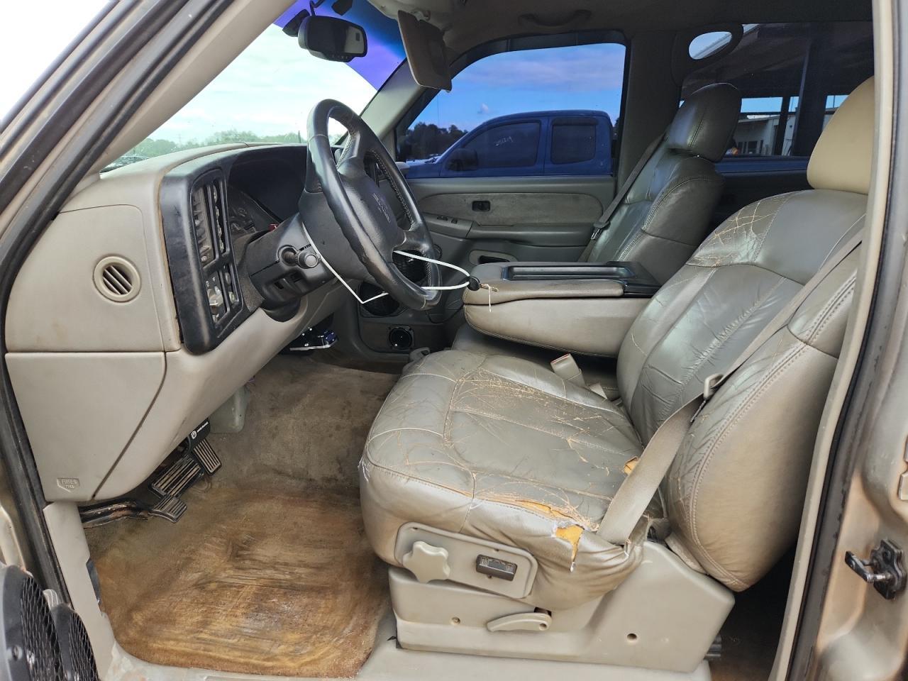 2001 GMC Sierra K1500 Heavy Duty - Image 7