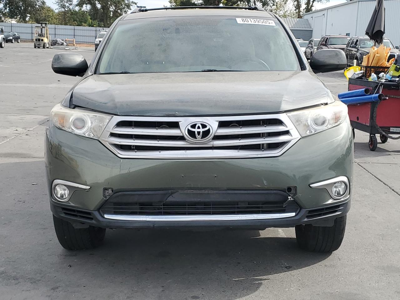 2013 Toyota Highlander Base - Фото 5
