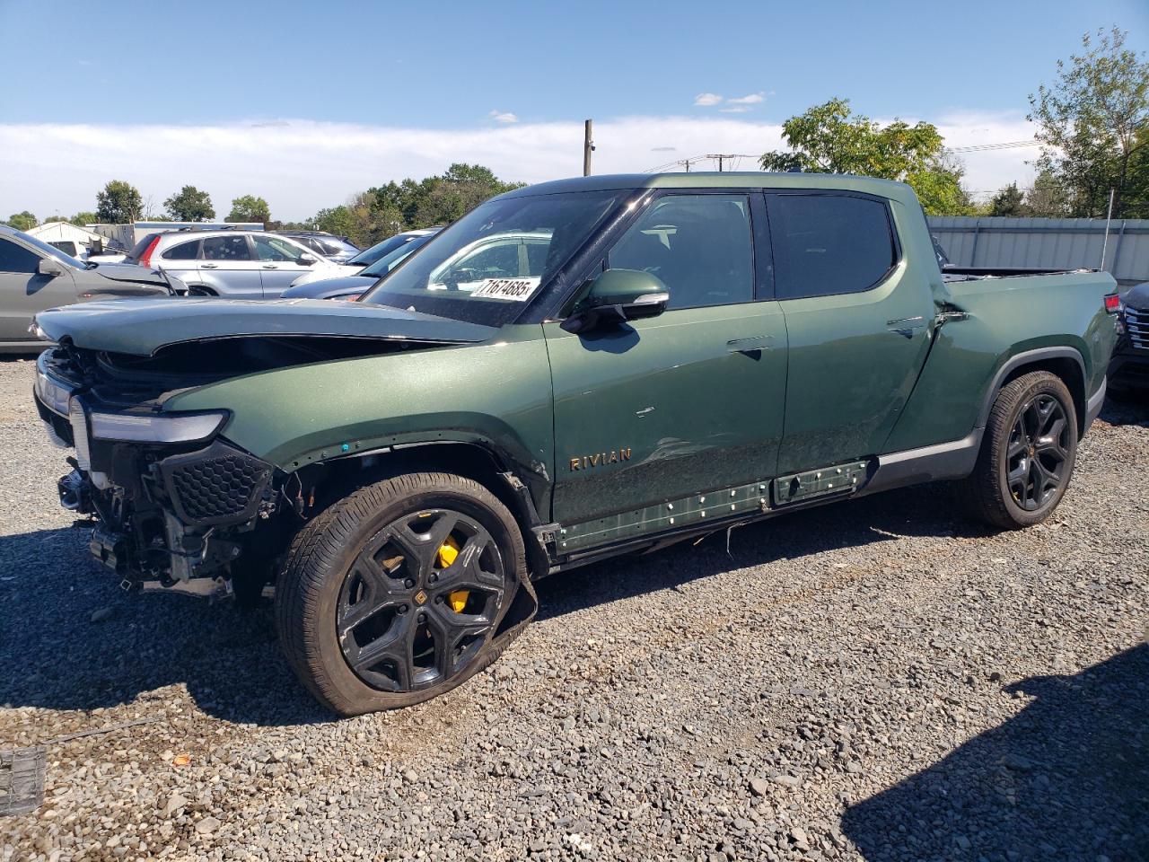 2022 Rivian R1T Adventure
