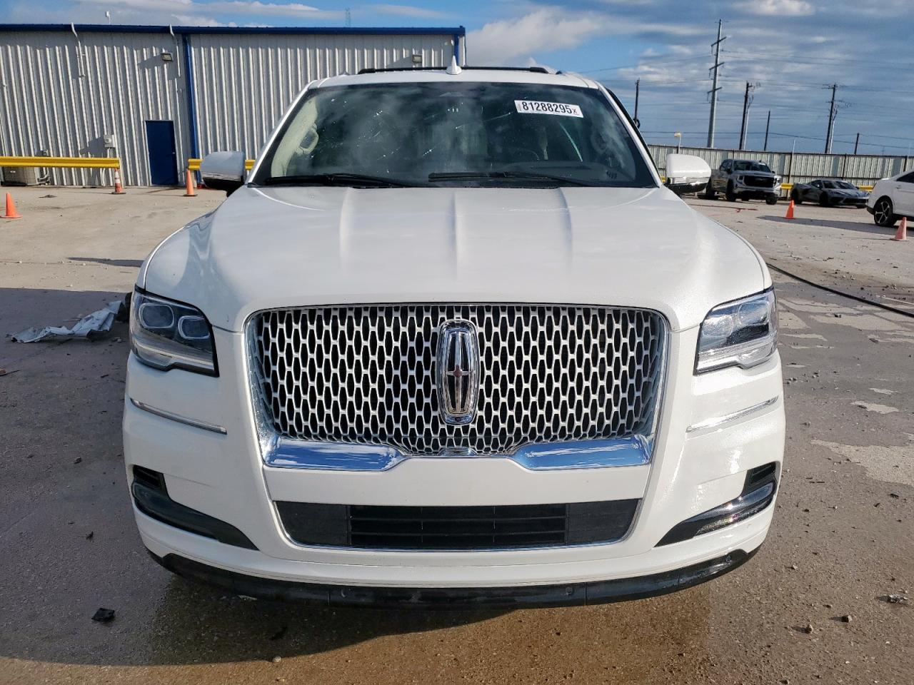 2024 Lincoln Navigator Reserve - Фото 5