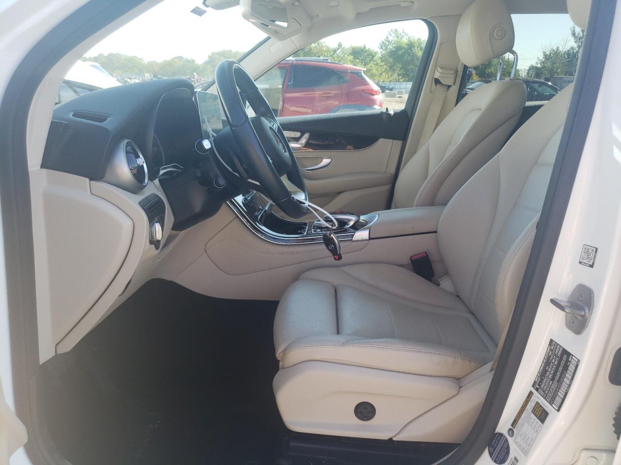 2016 Mercedes-Benz Glc 300 - Image 7