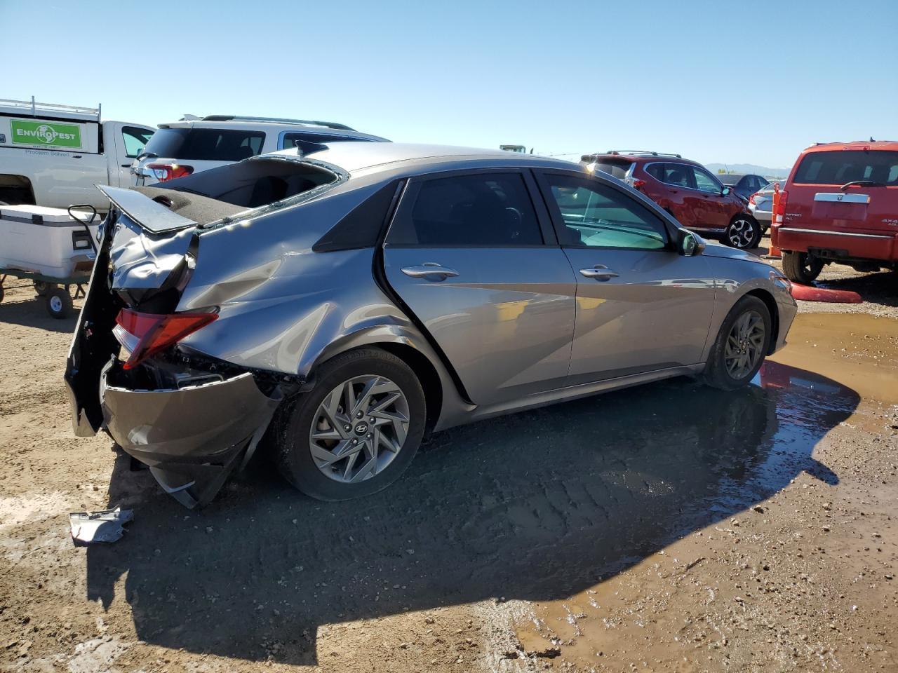 2024 Hyundai Elantra Sel - Фото 3