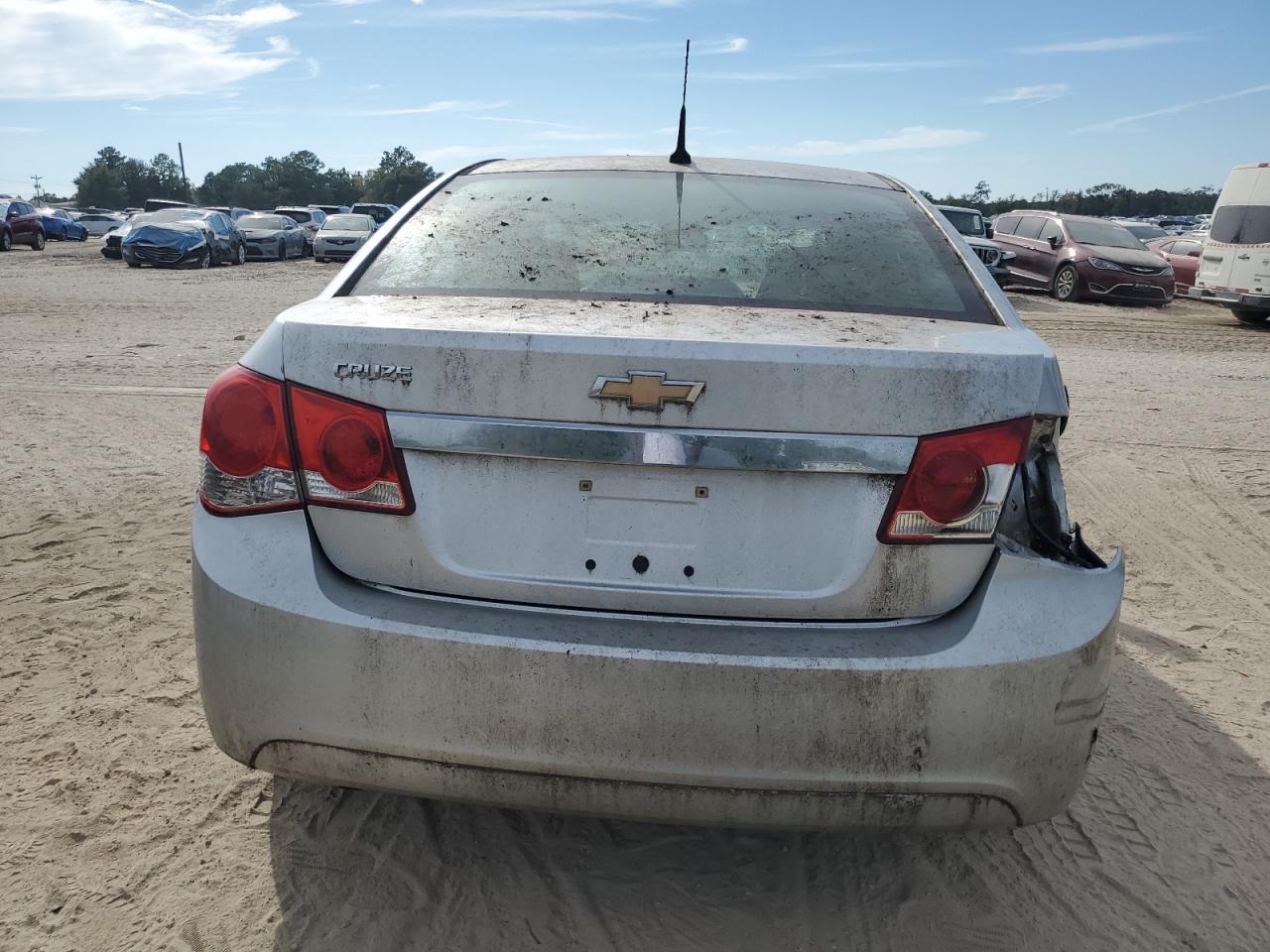 2012 Chevrolet Cruze Ls - Фото 6