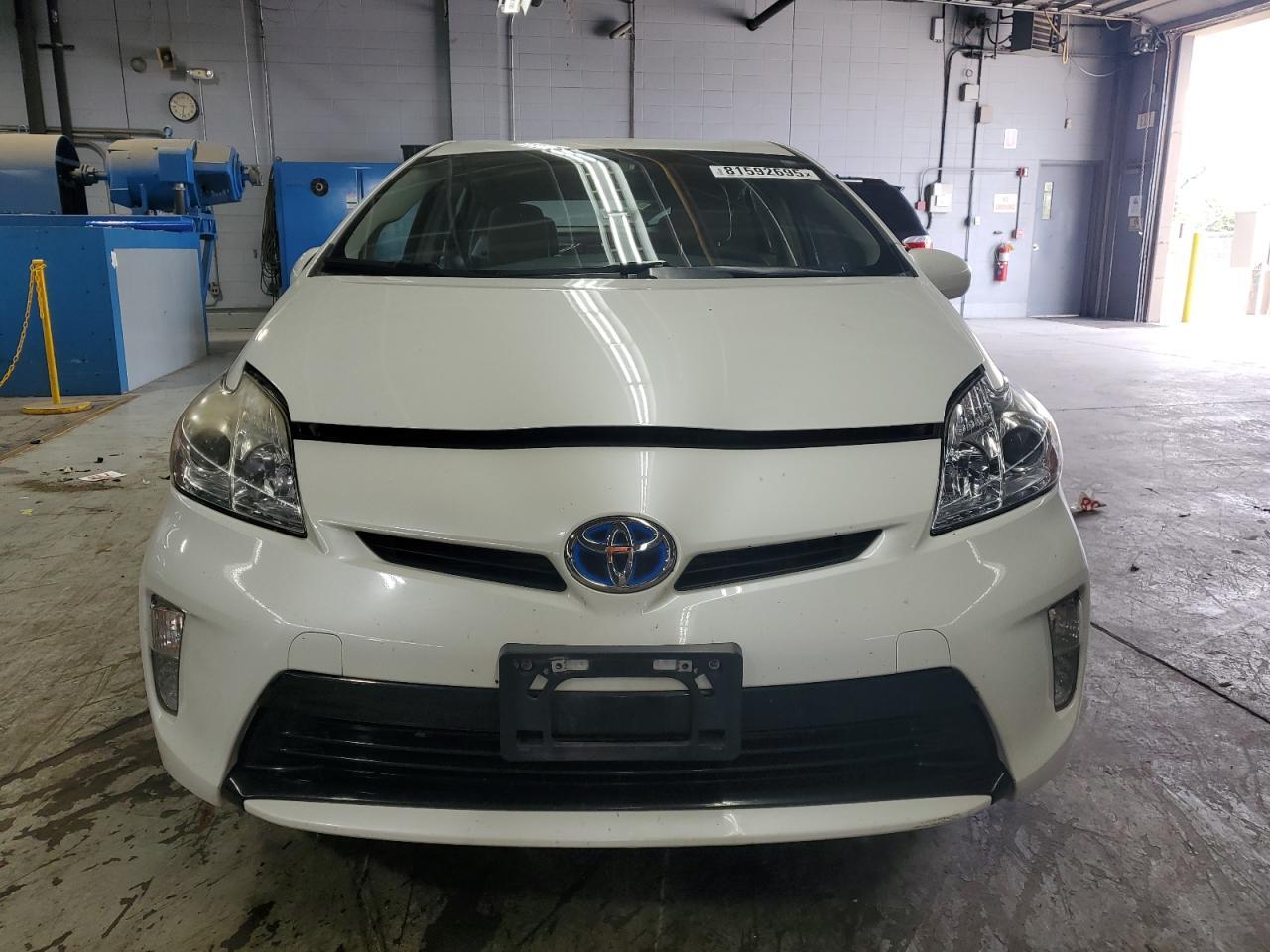 2015 Toyota Prius - Фото 5