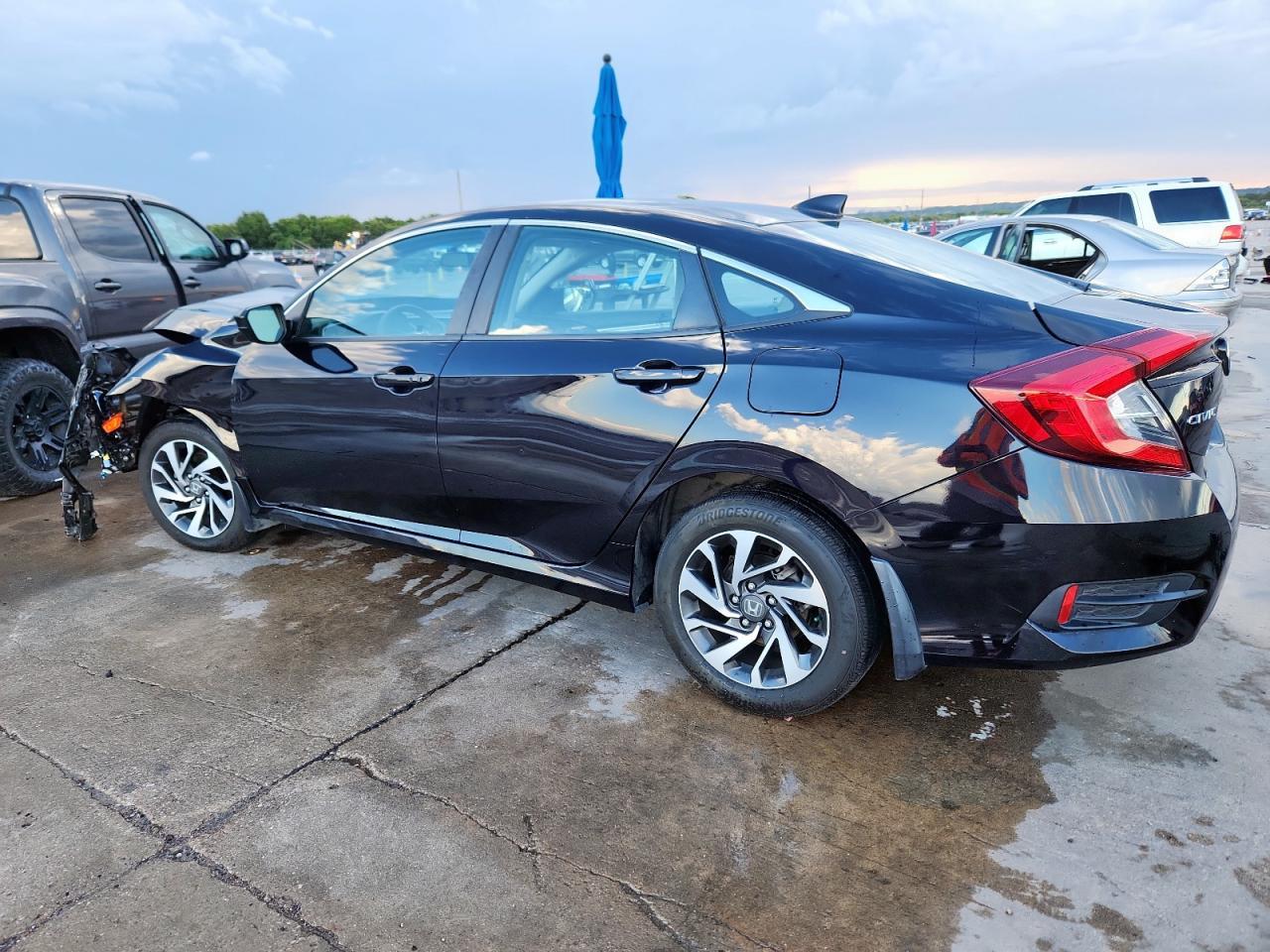 2017 Honda Civic - Фото 2