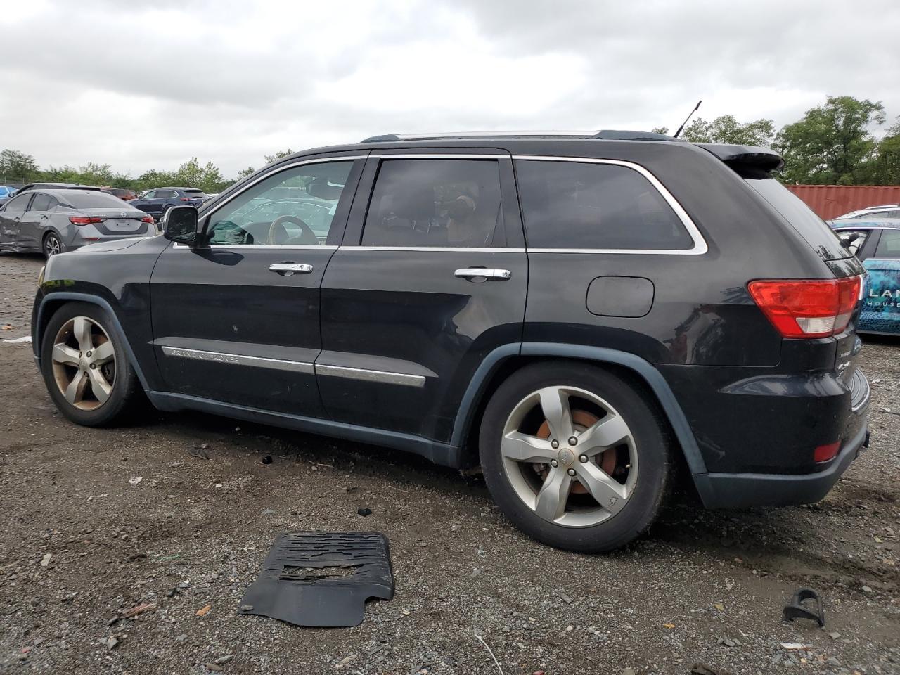 2013 Jeep Grand Cherokee Overland - Фото 2
