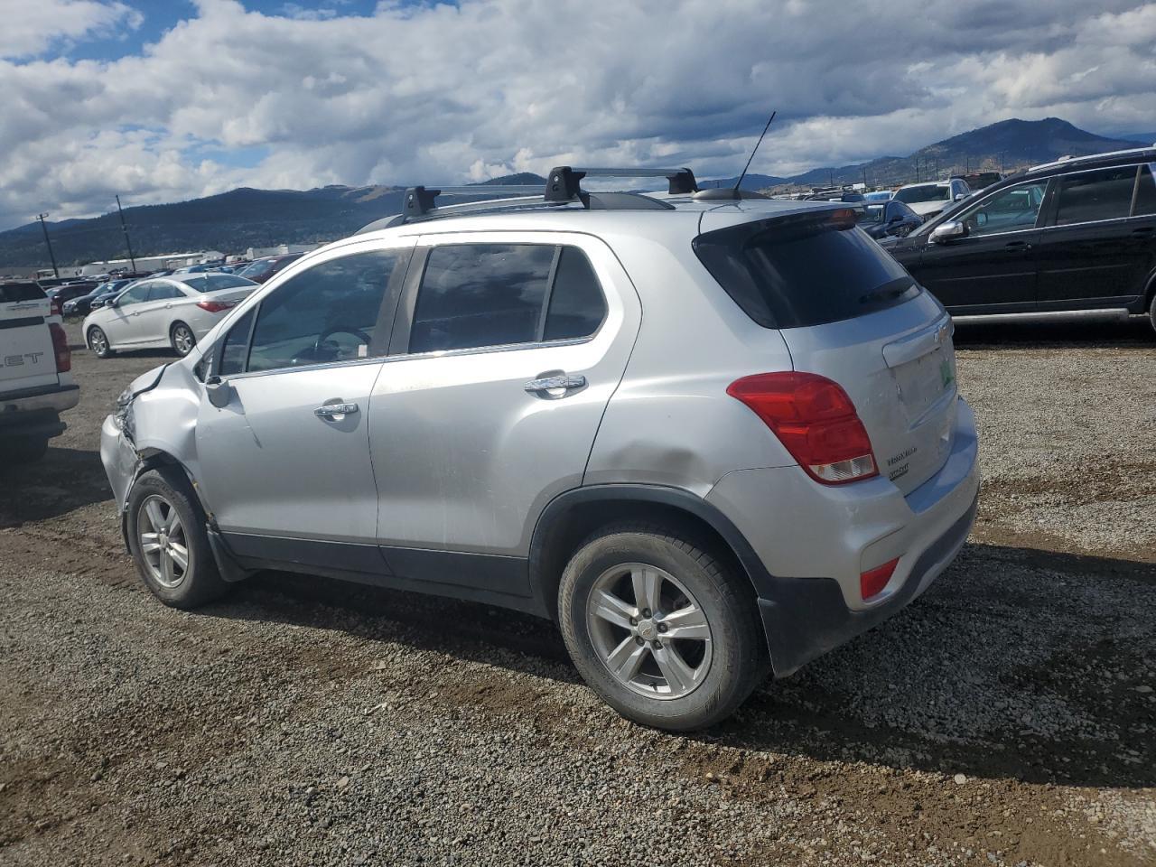 2018 Chevrolet Trax 1Lt - Фото 2