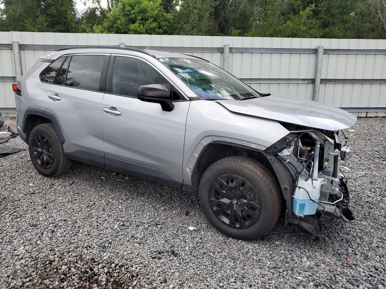 2021 Toyota Rav4 Le - Image 4