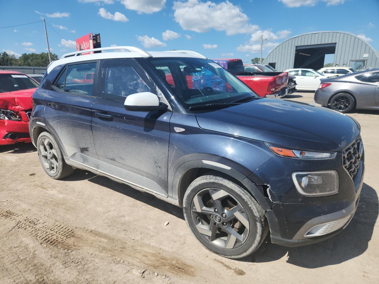 2021 Hyundai Venue Denim - Image 4