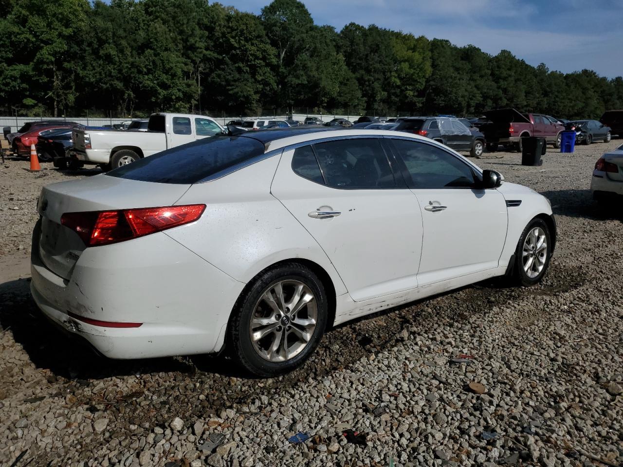 2013 Kia Optima Ex - Image 3