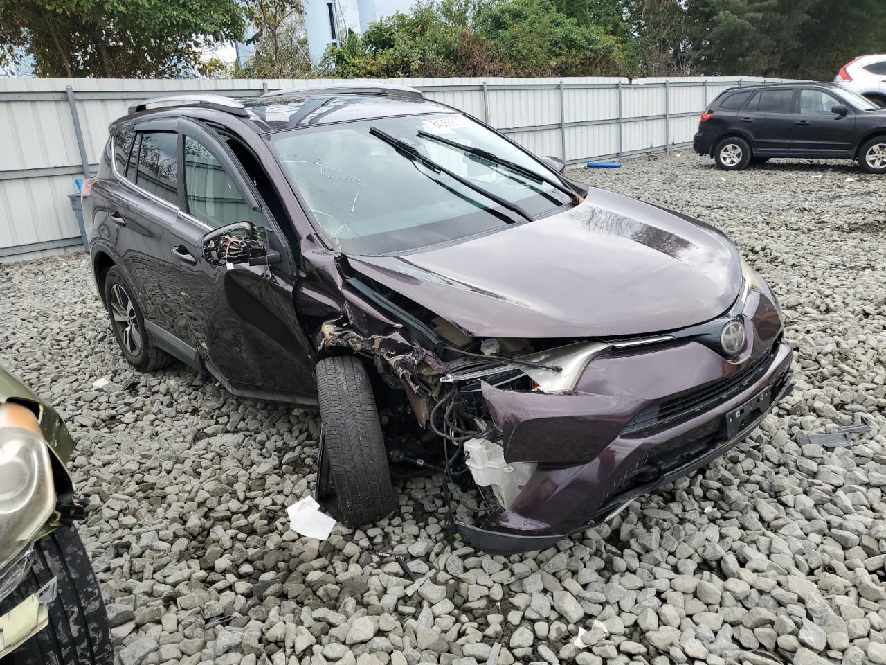 2017 Toyota Rav4 Xle - Фото 4