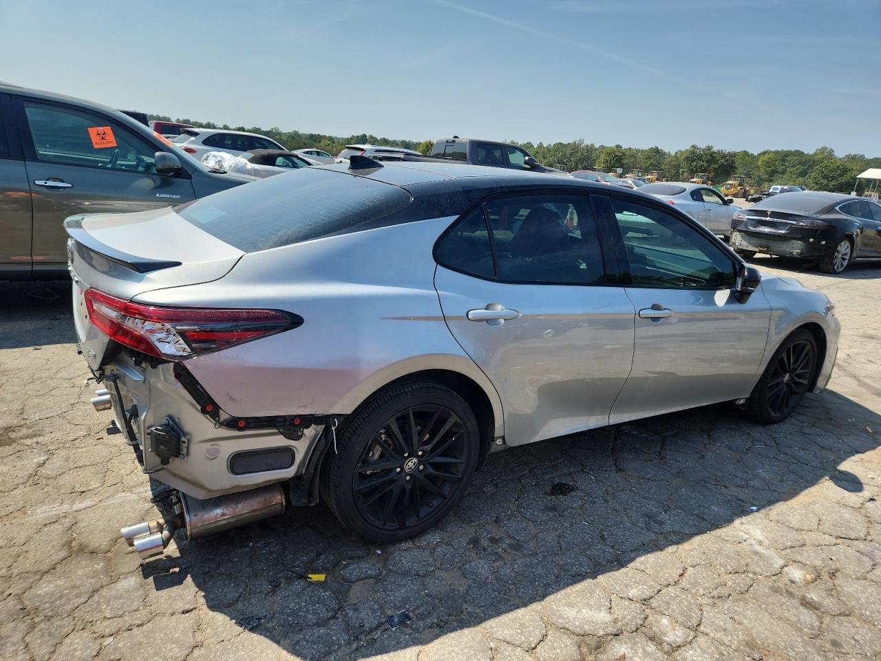 2024 Toyota Camry Trd - Фото 3