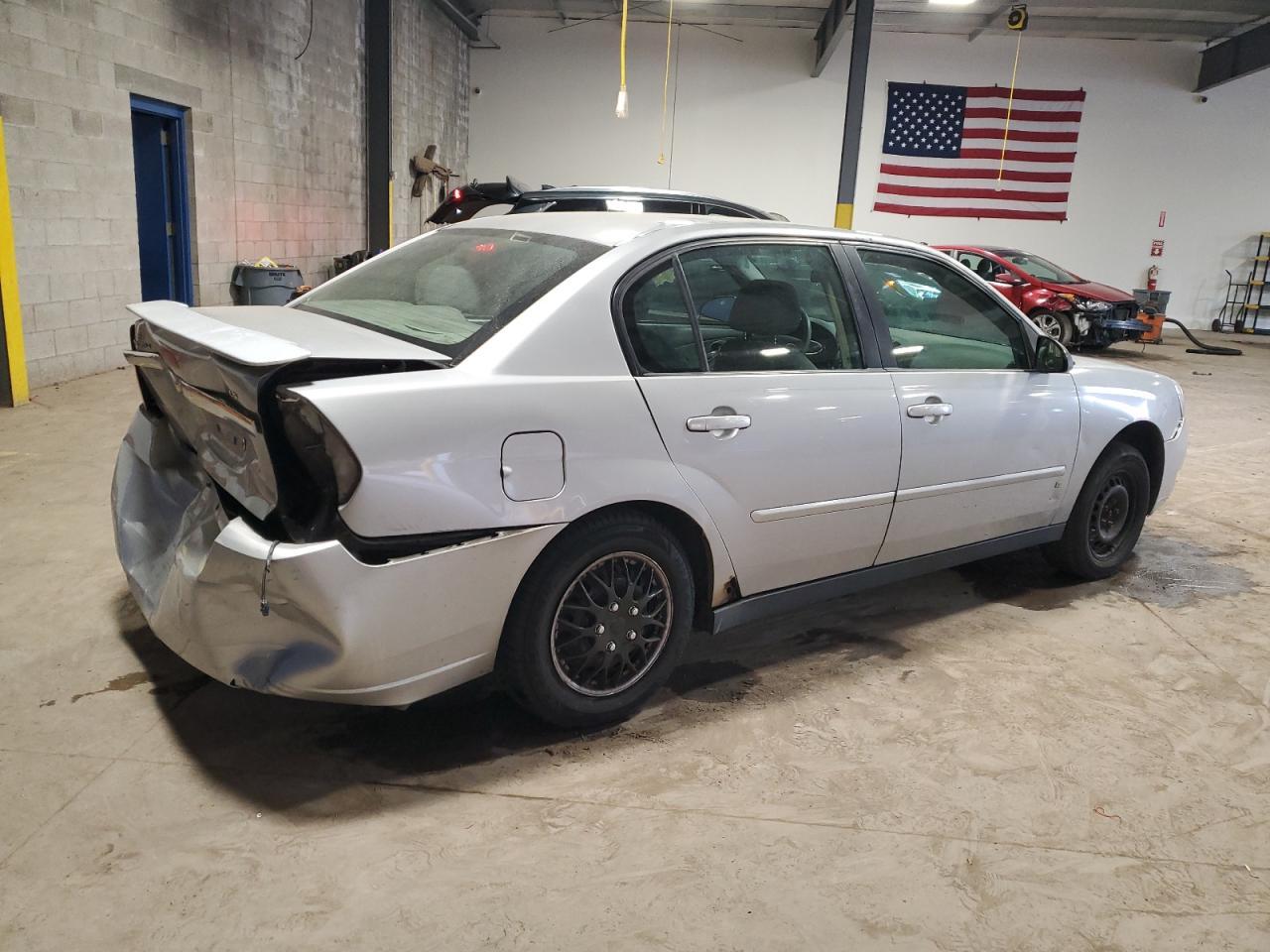 2007 Chevrolet Malibu Ls - Фото 3