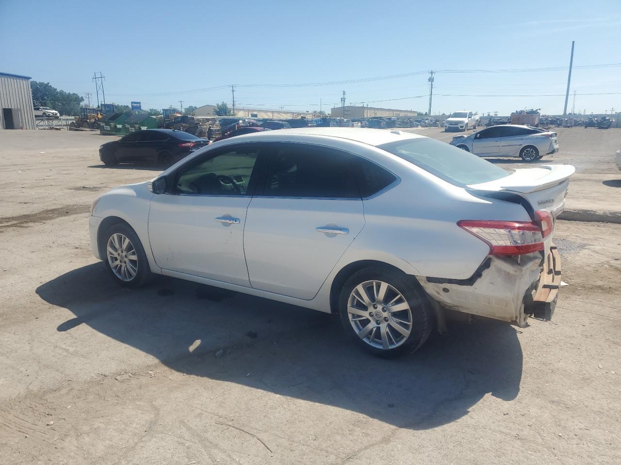 2014 Nissan Sentra S - Фото 2