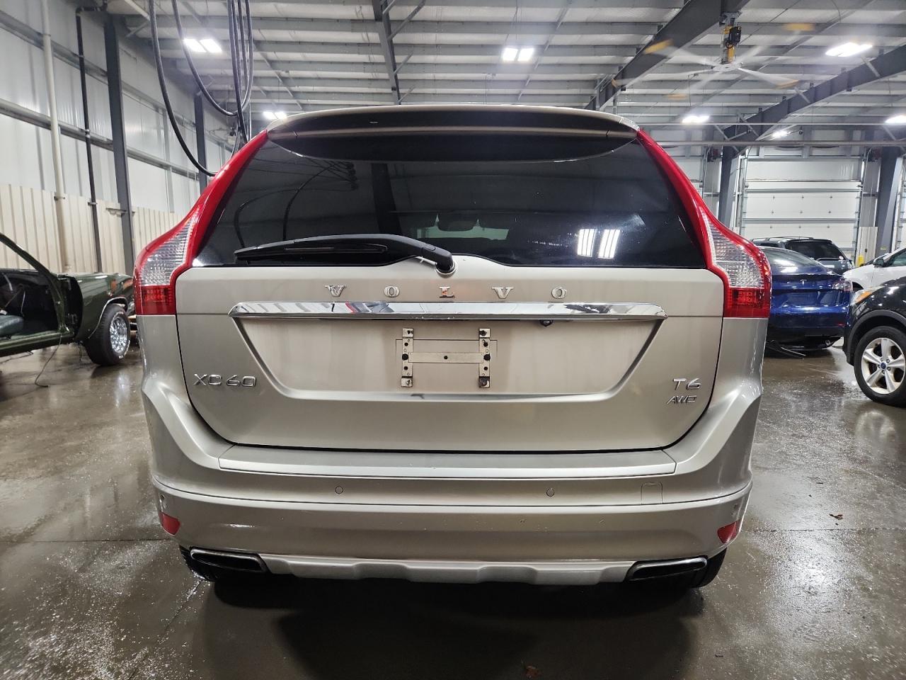 2015 Volvo Xc60 T6 Platinum - Фото 6