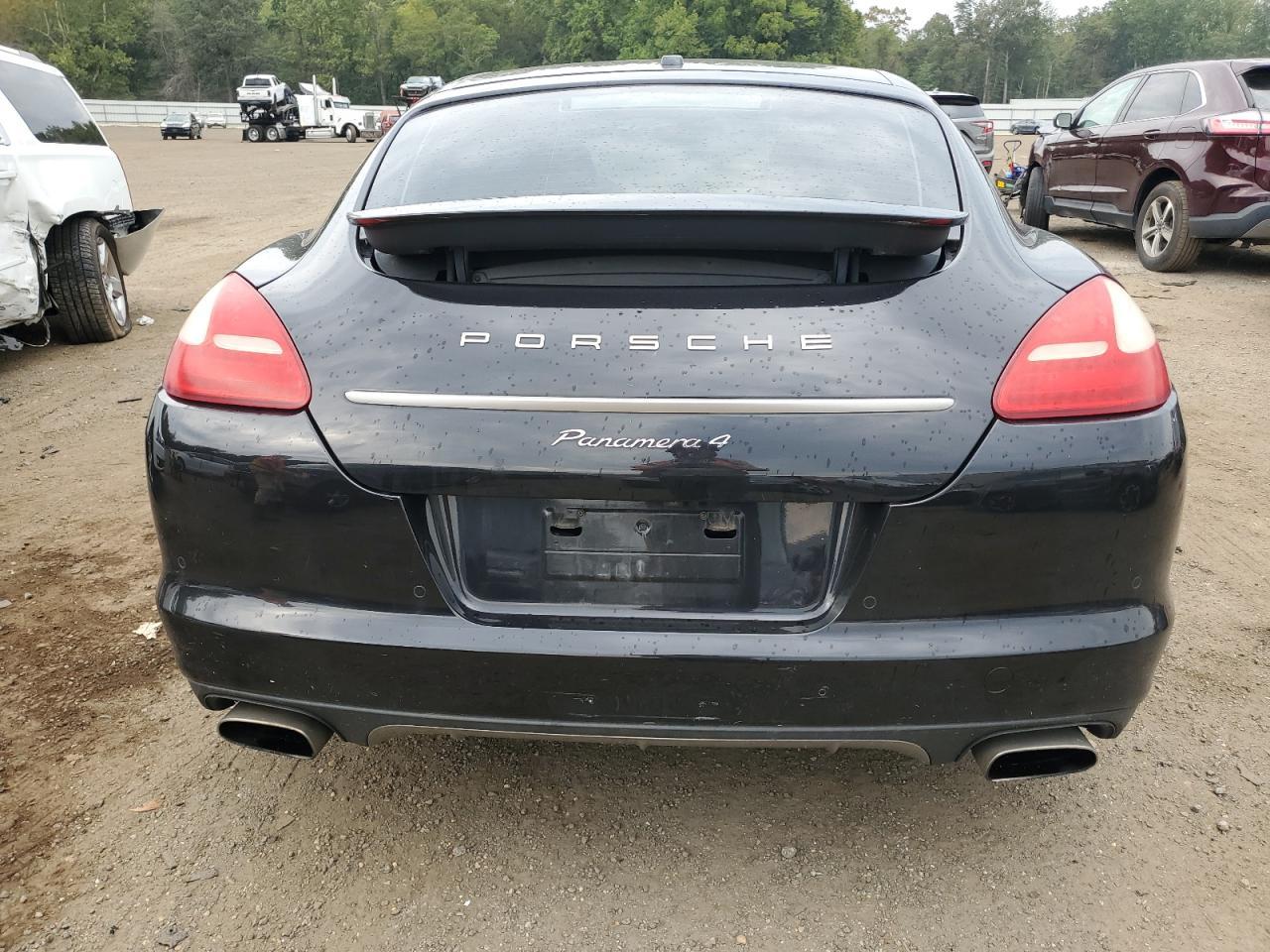 2013 Porsche Panamera 2 - Фото 6