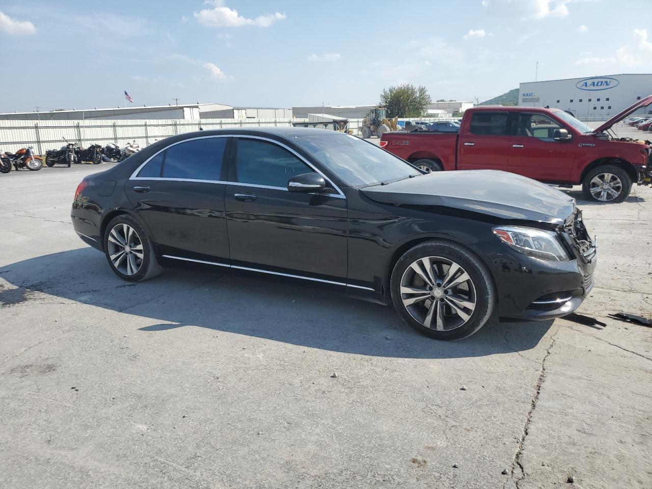 2015 Mercedes-Benz S 550 4Matic - Image 4