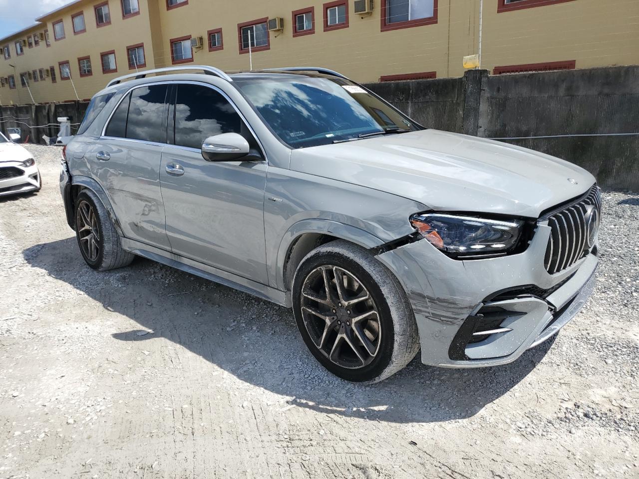 2024 Mercedes-Benz Gle Amg 53 4Matic - Image 4