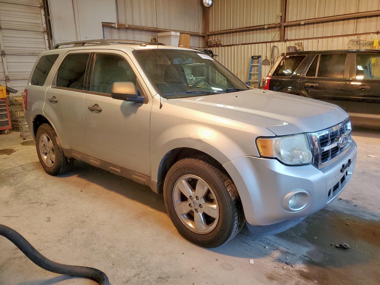 2011 Ford Escape Xlt - Фото 4