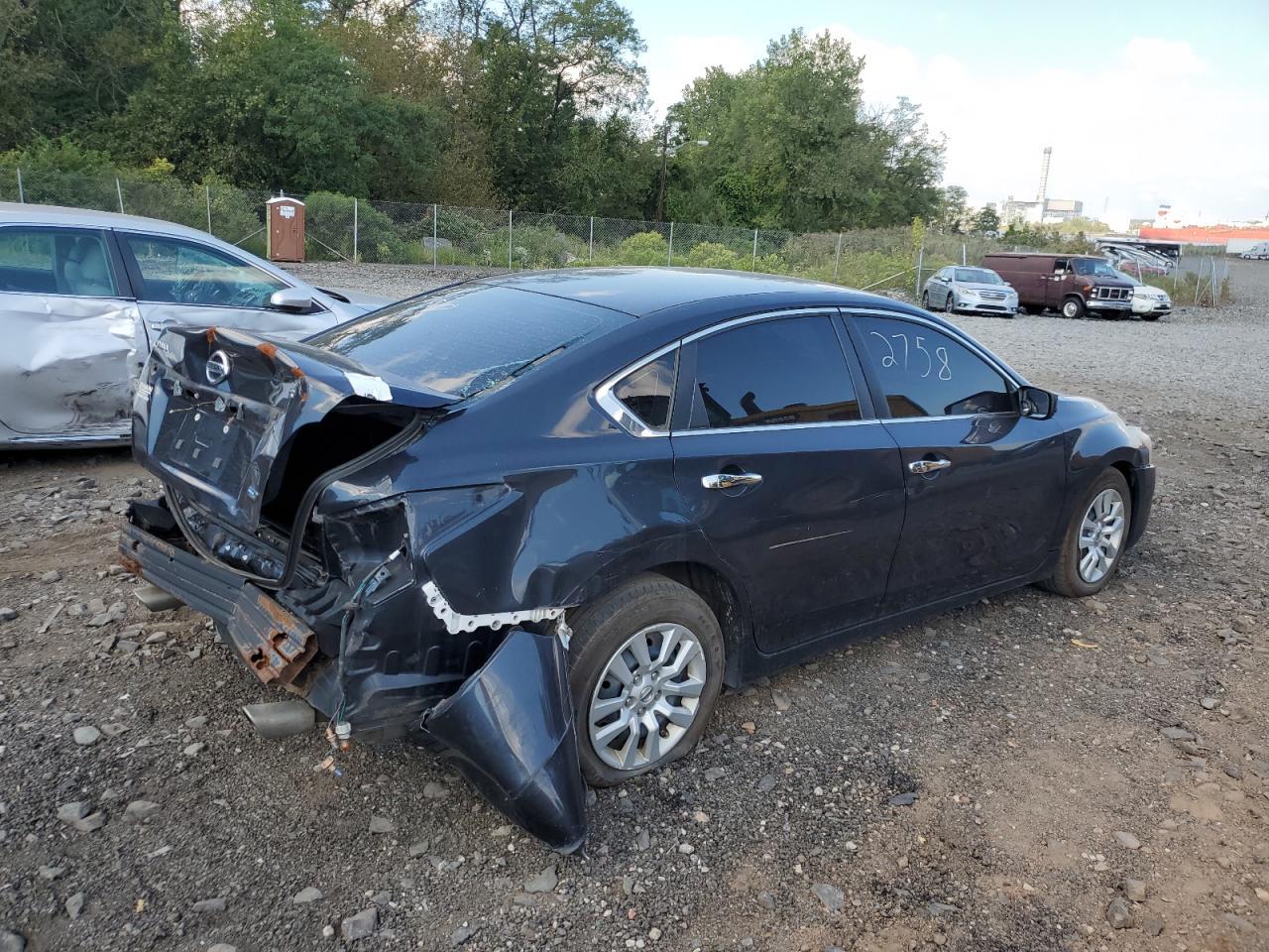 2014 Nissan Altima 2.5 - Image 3