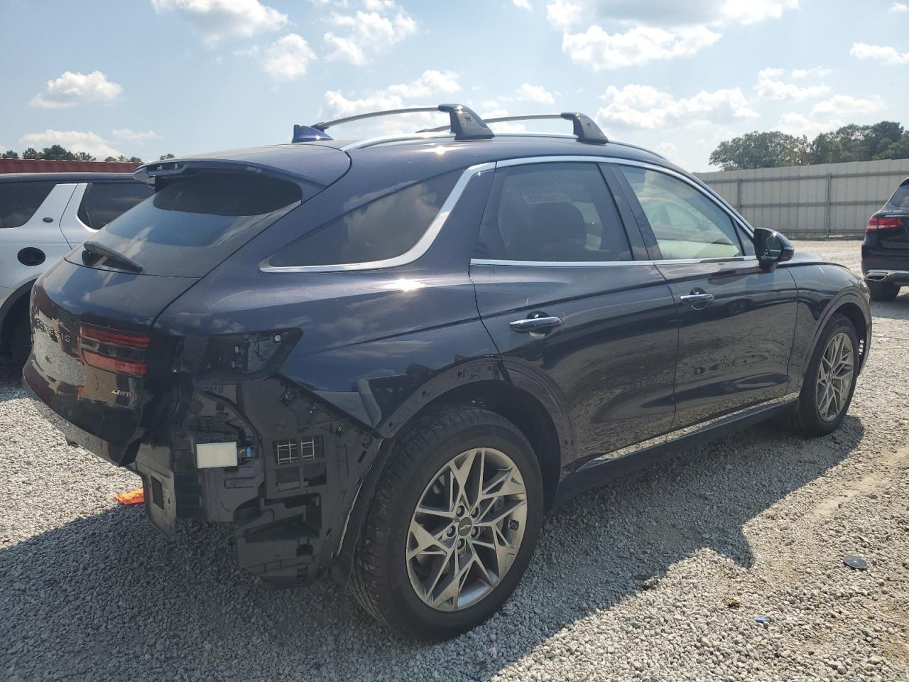 2025 Genesis Gv70 Base - Image 3