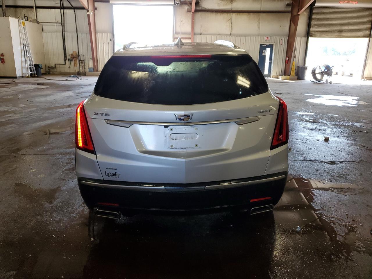 2020 Cadillac Xt5 Luxury - Фото 6