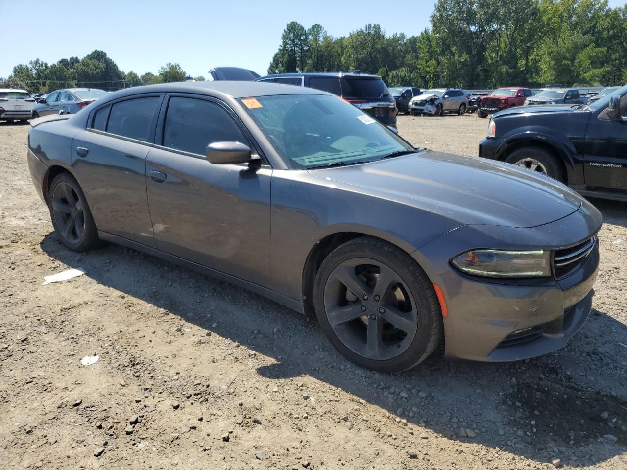2017 Dodge Charger Sxt - Фото 4