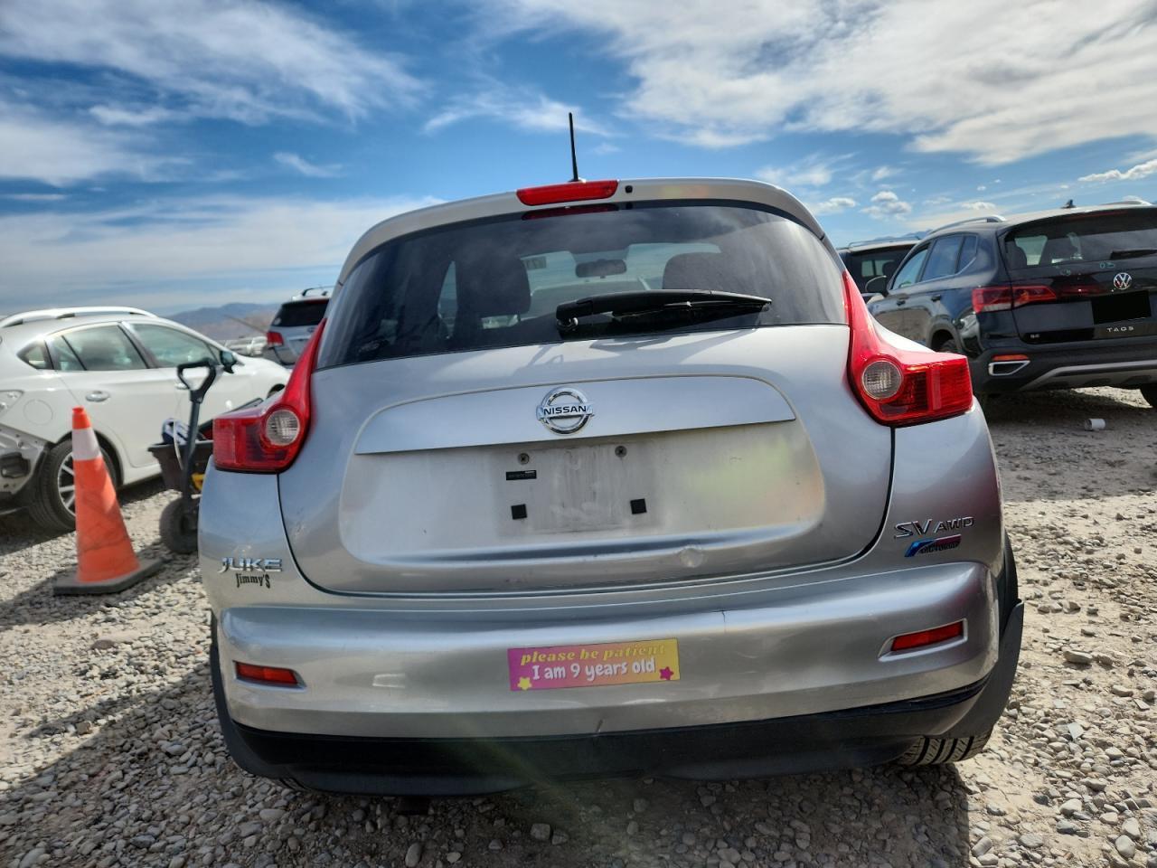 2011 Nissan Juke S - Фото 6