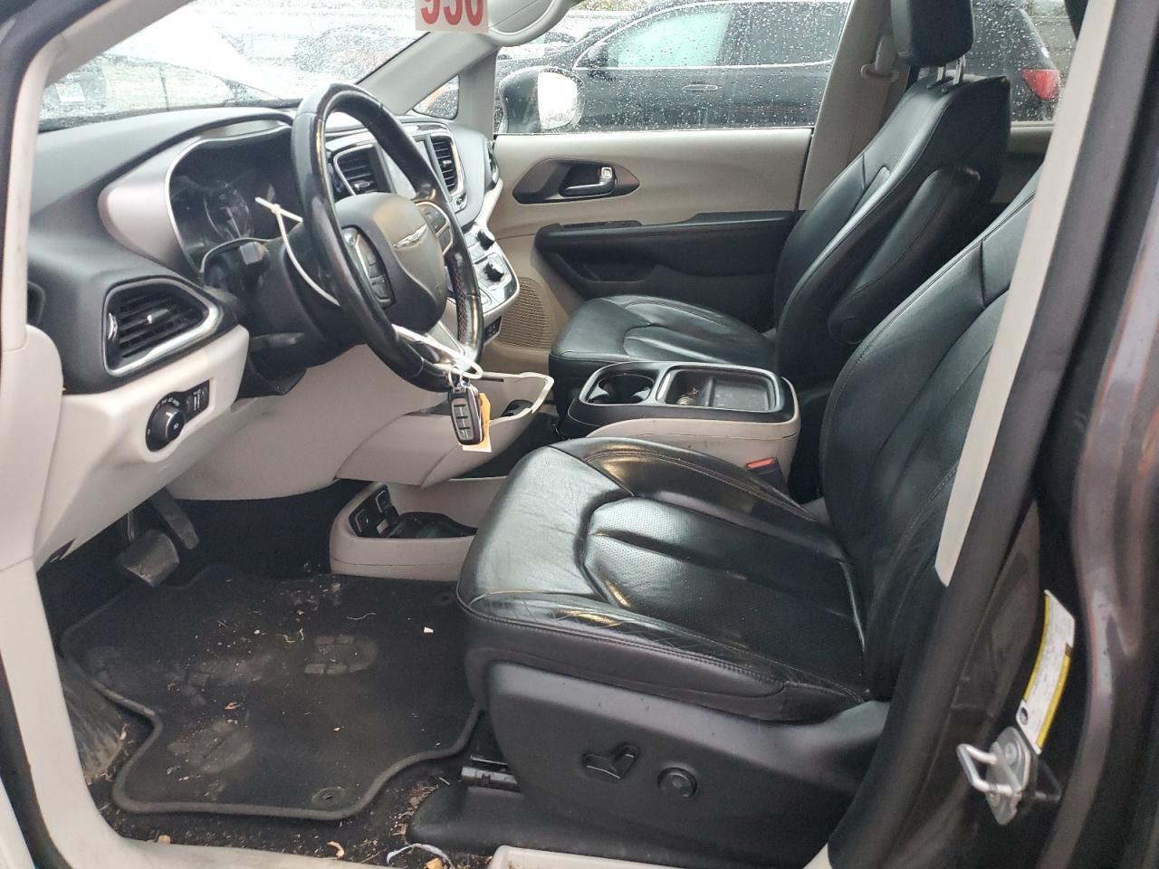 2020 Chrysler Pacifica Touring L - Фото 7