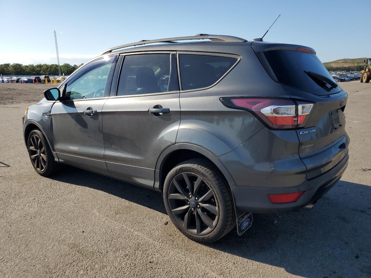 2017 Ford Escape Se - Фото 2