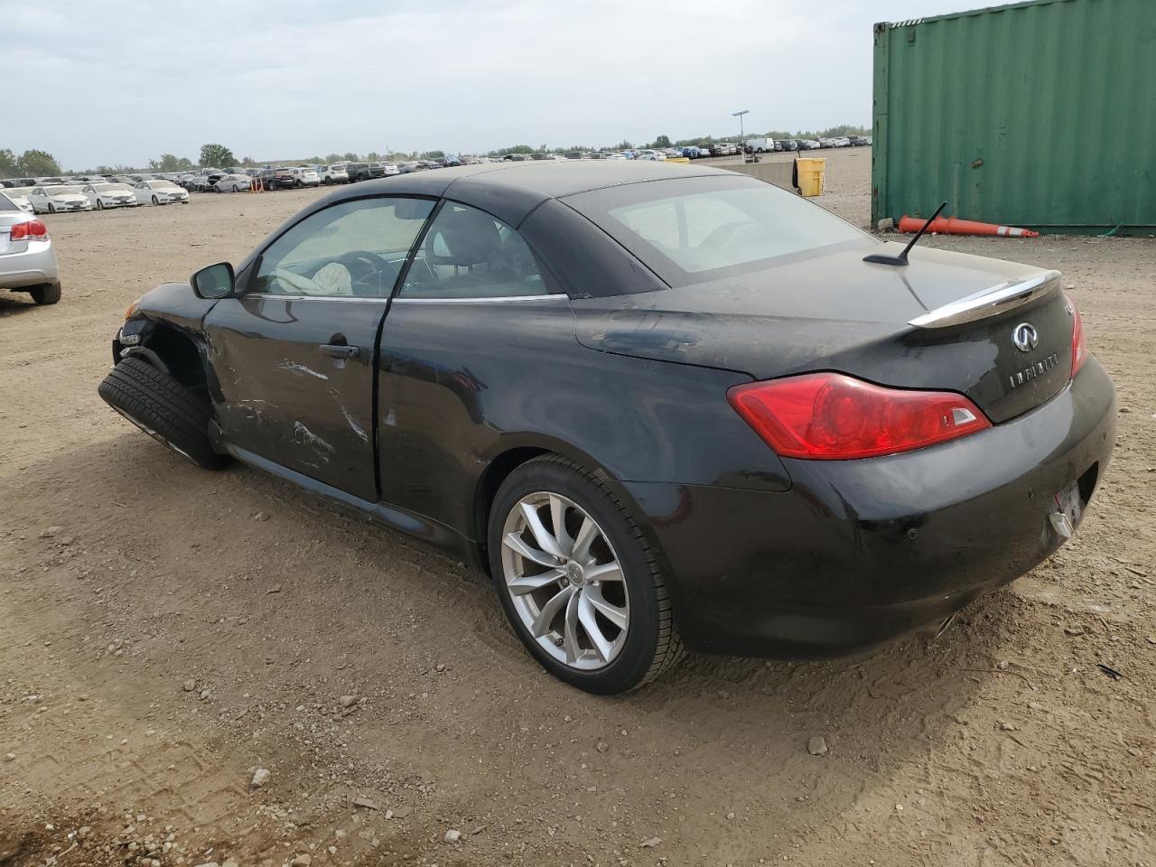 2011 Infiniti G37 Base - Фото 2