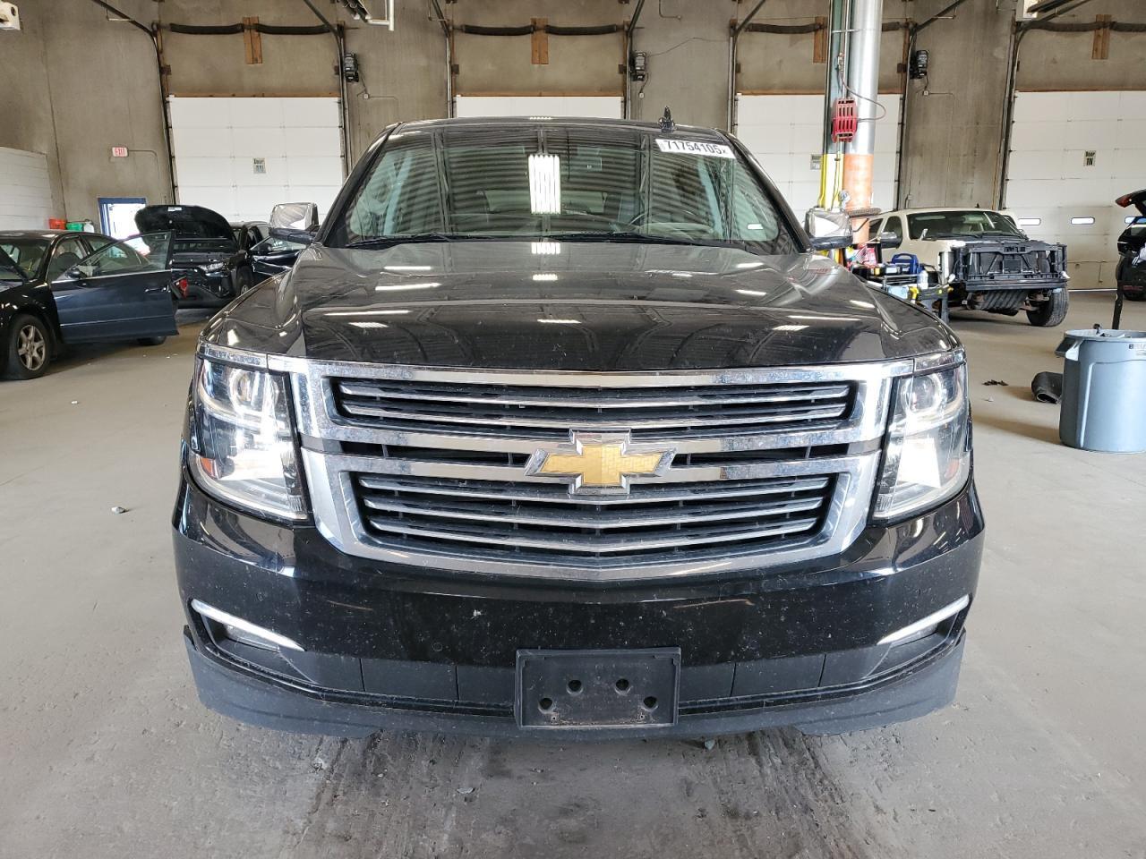 2018 Chevrolet Suburban K1500 Premier - Image 5
