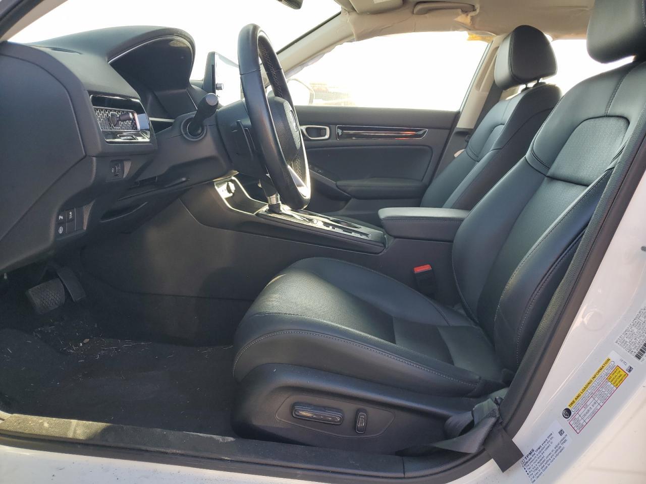 2024 Honda Civic Touring - Image 7