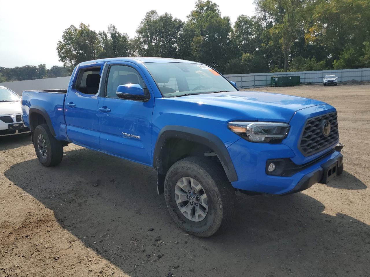 2021 Toyota Tacoma Double Cab - Image 4