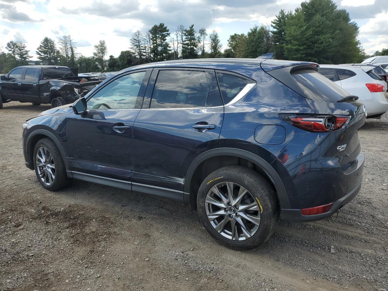 2019 Mazda Cx-5 Signature - Image 2