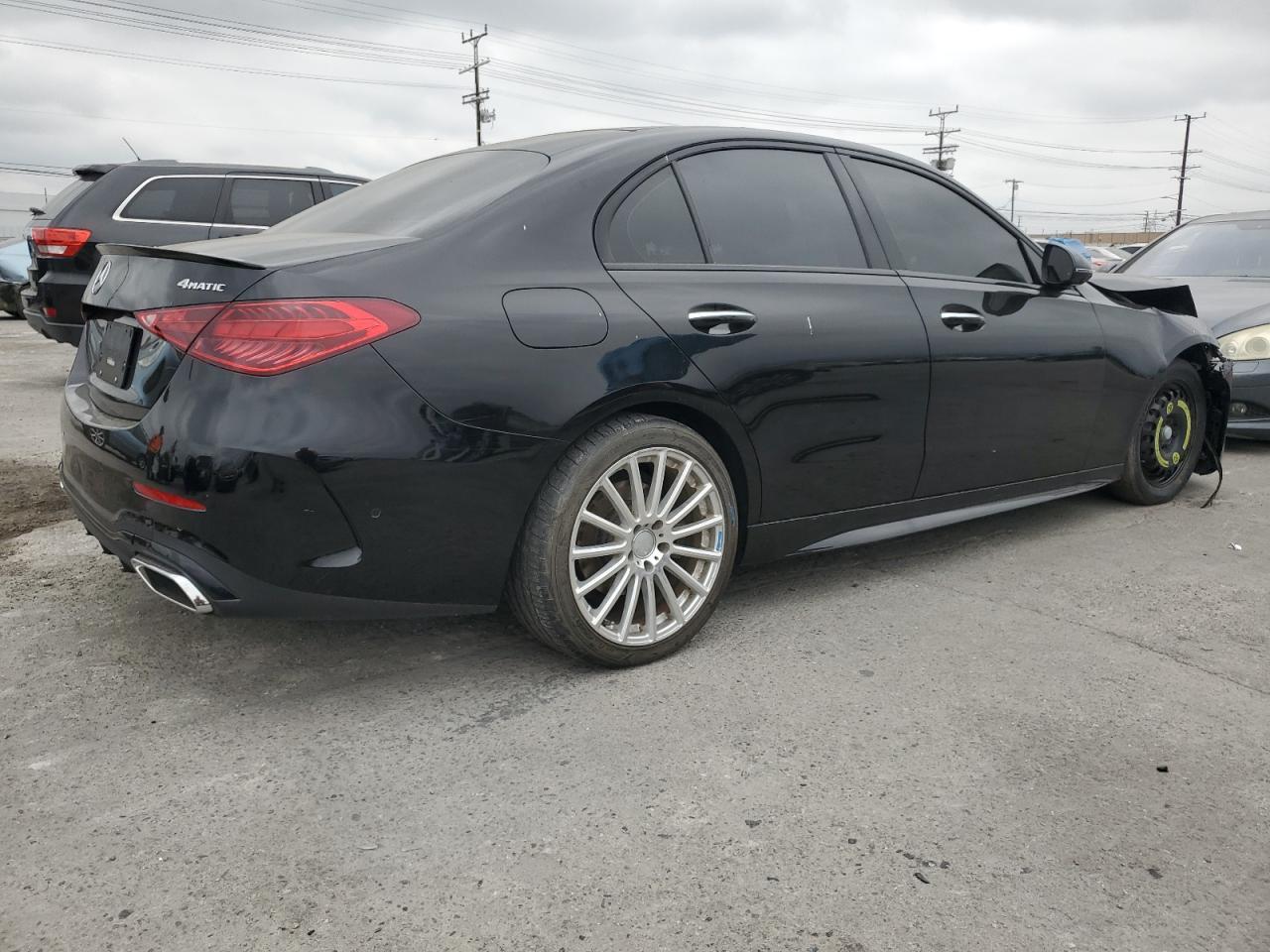 2024 Mercedes-Benz C 300 4Matic - Фото 3