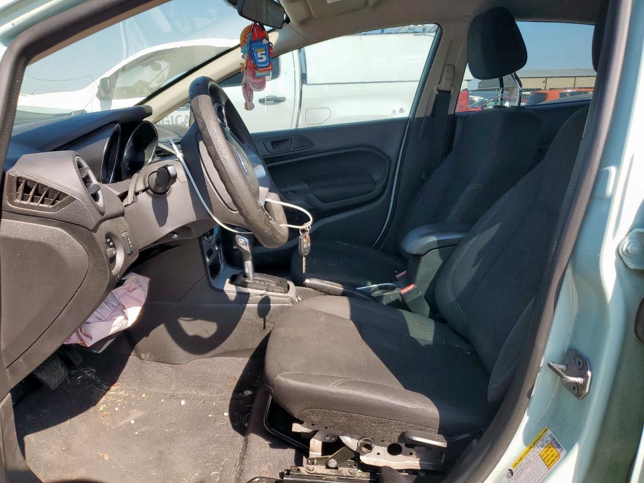 2019 Ford Fiesta Se - Фото 7