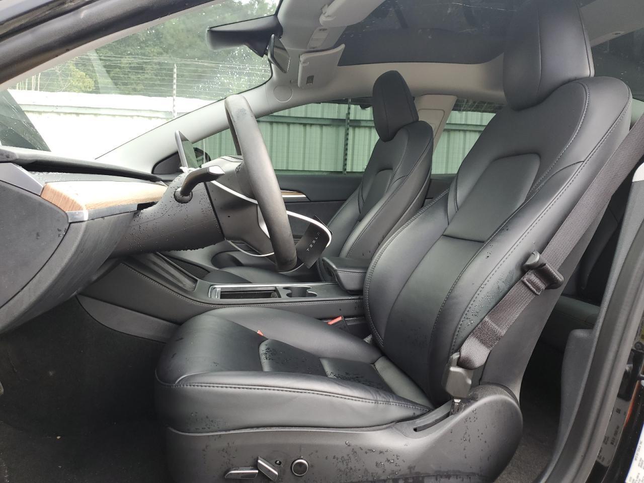 2023 Tesla Model 3 - Image 7