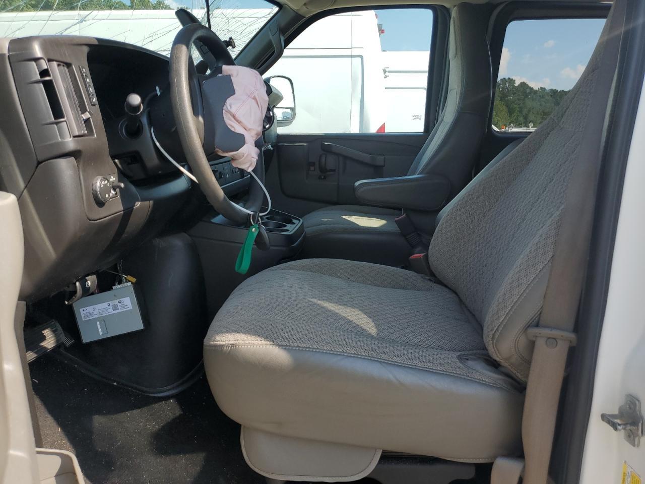 2018 Chevrolet Express G3500 Lt - Image 7
