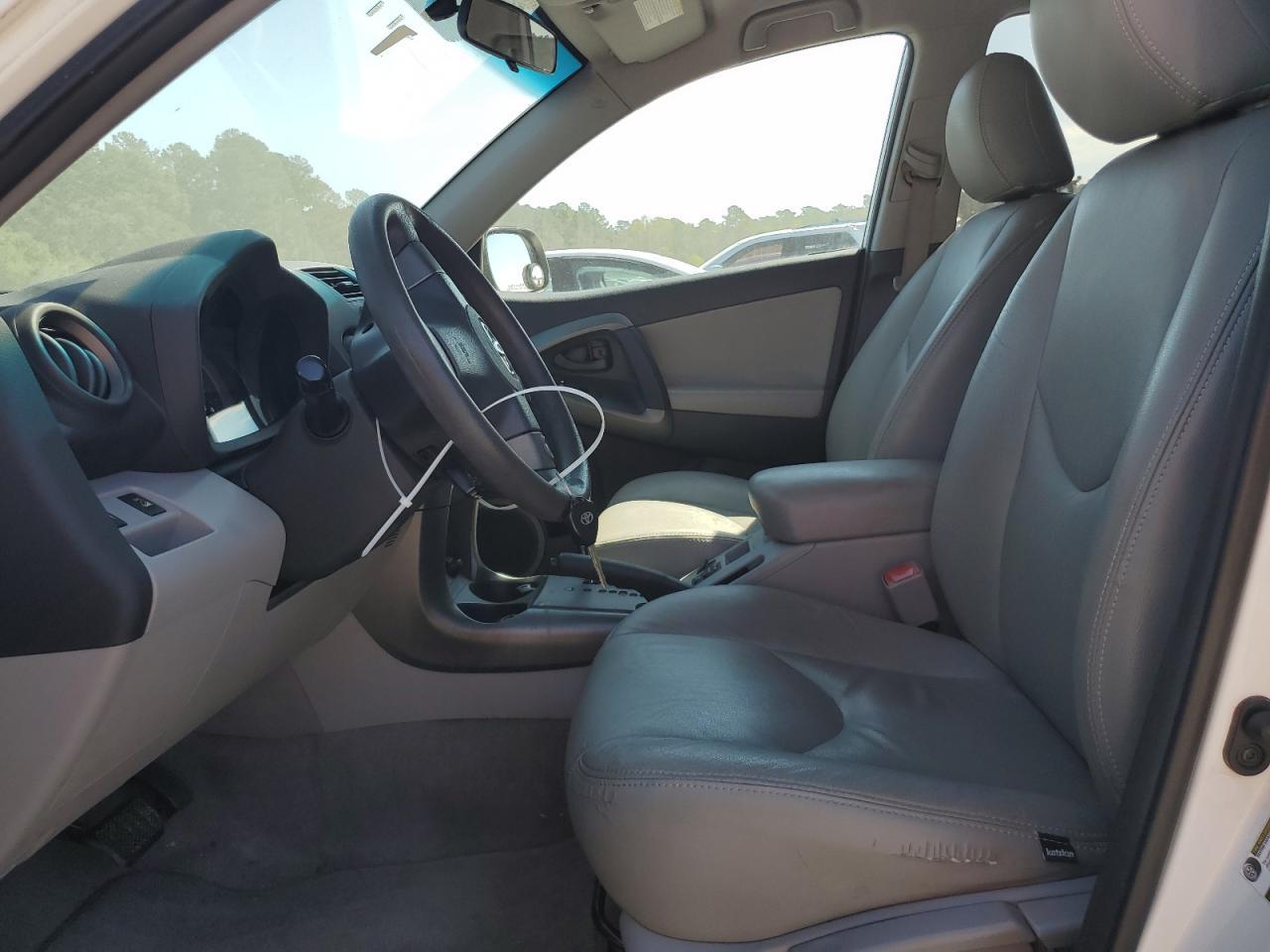 2010 Toyota Rav4 - Фото 7