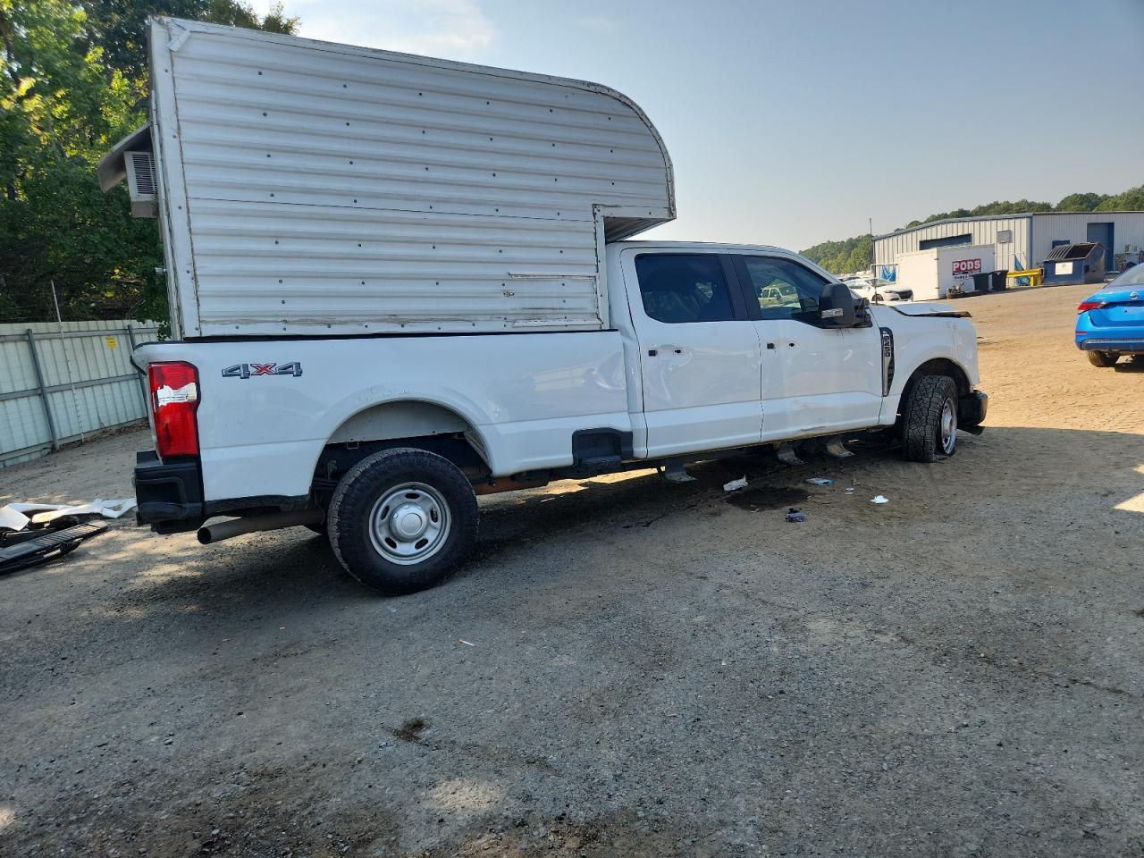 2023 Ford F250 Super Duty - Image 3