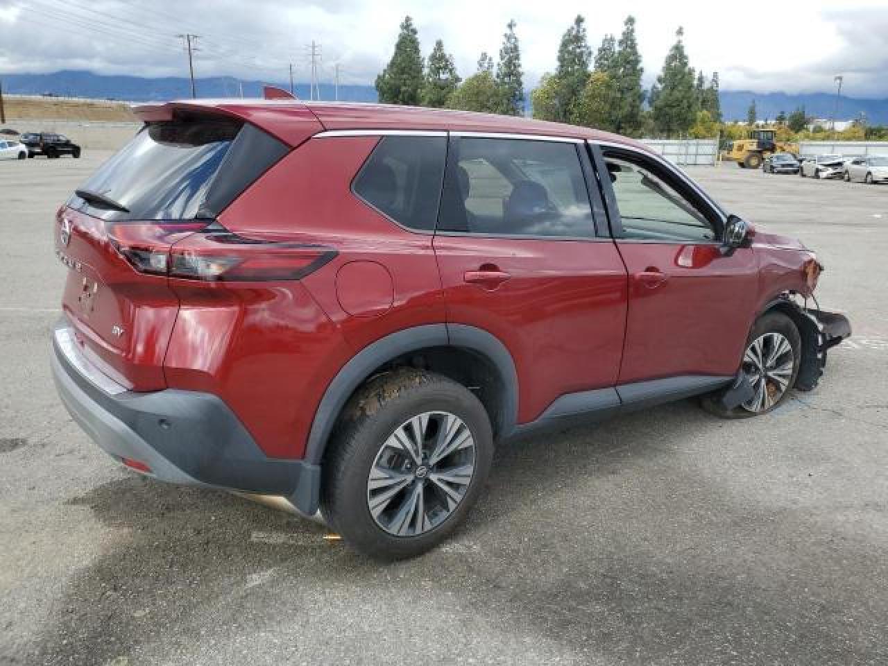 2021 Nissan Rogue Sv - Image 3