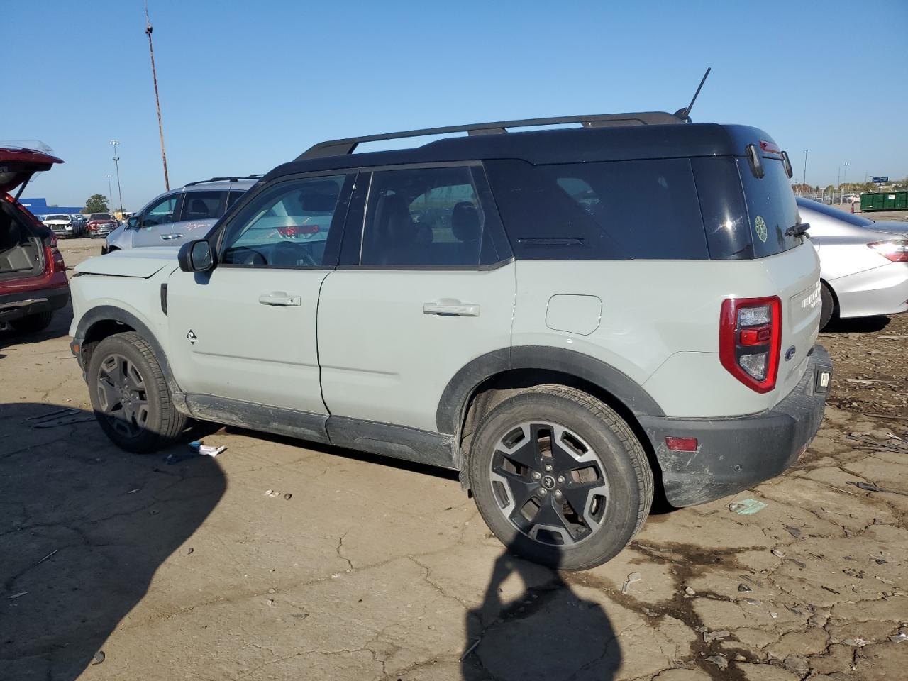 2021 Ford Bronco Sport Outer Banks - Image 2