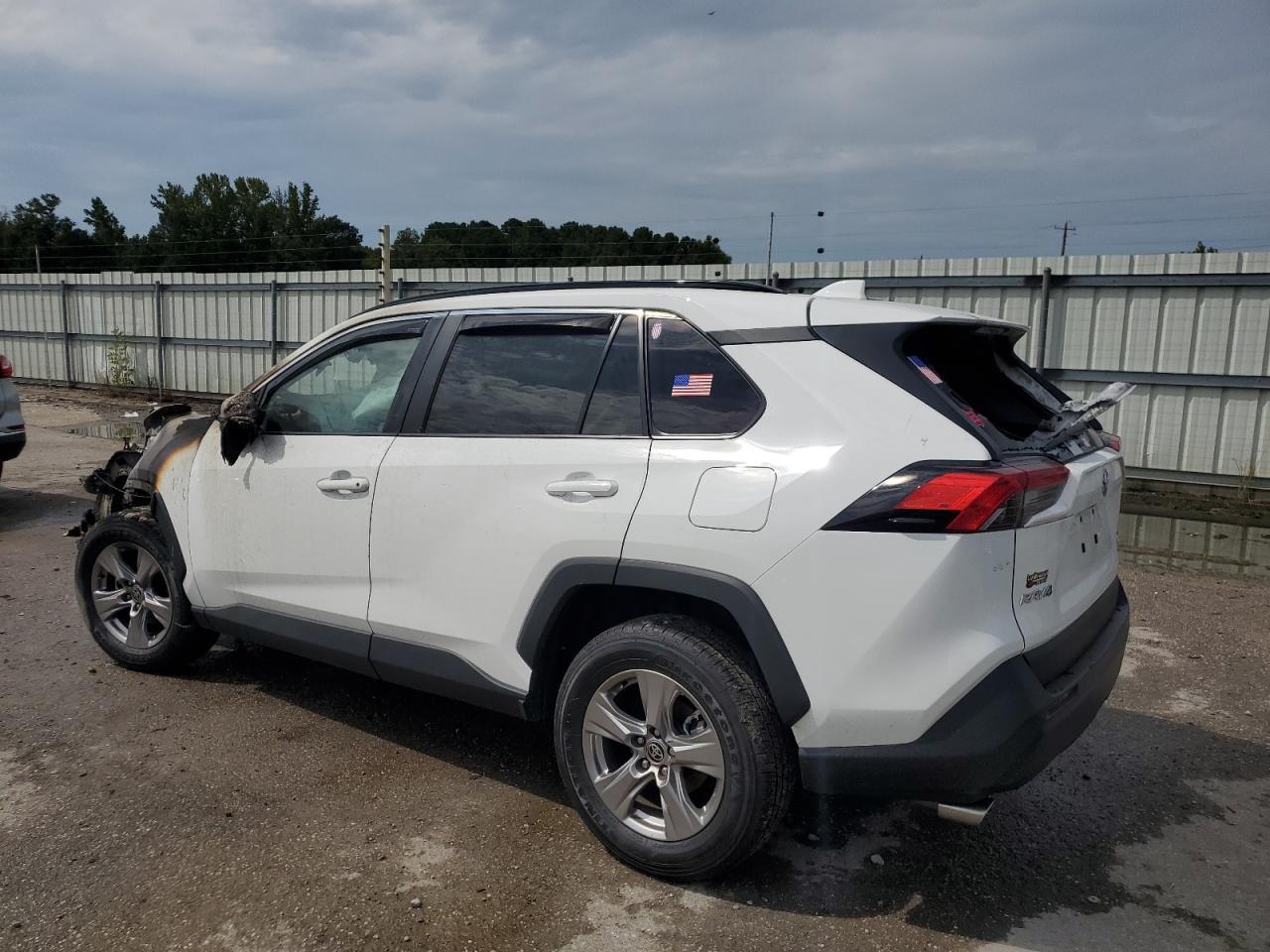 2023 Toyota Rav4 Xle - Image 2