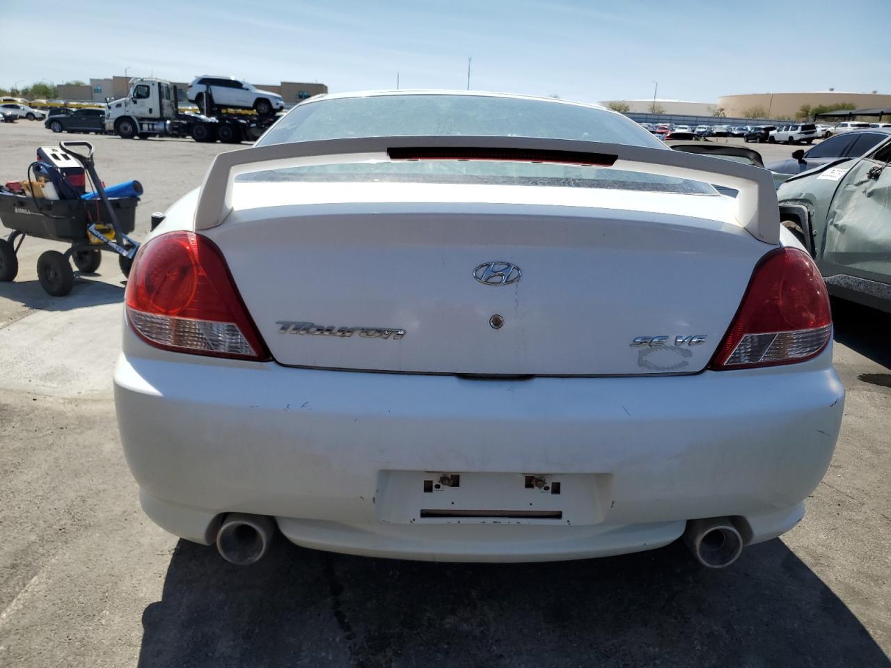 2005 Hyundai Tiburon - Фото 6