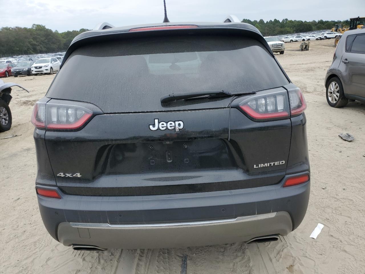 2019 Jeep Cherokee Limited - Image 6