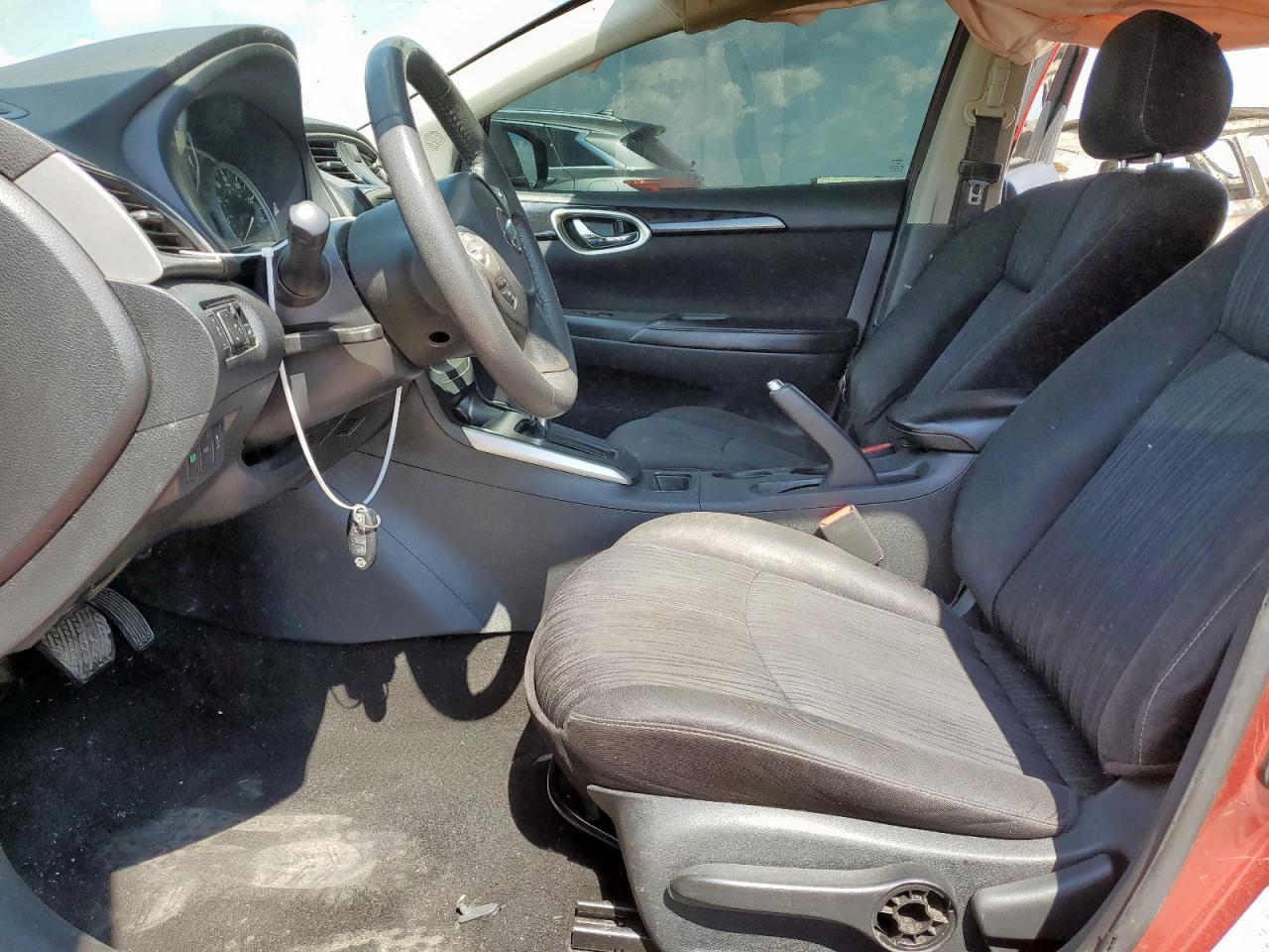 2016 Nissan Sentra S - Фото 7