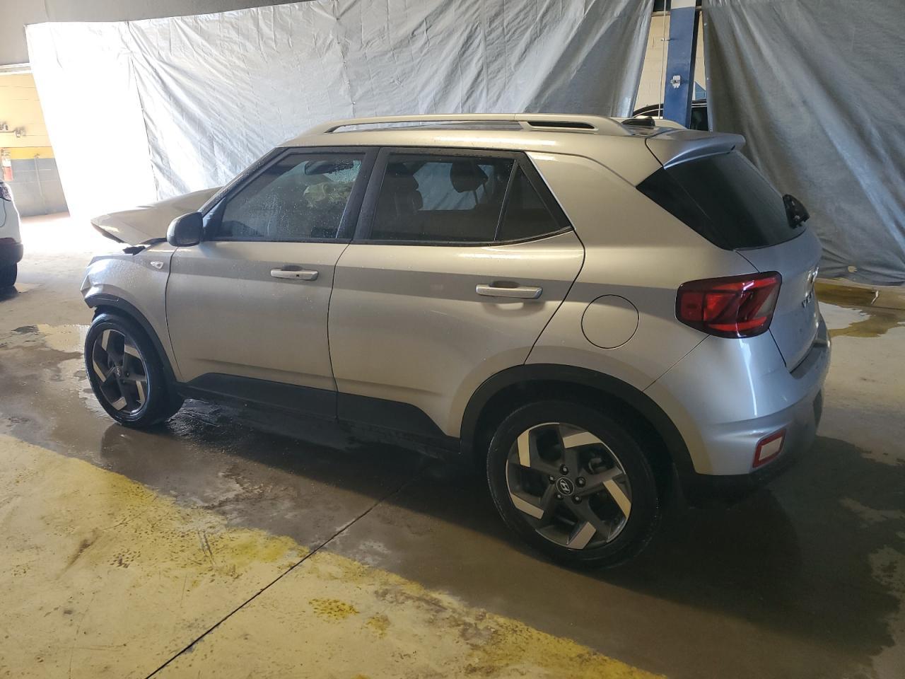 2024 Hyundai Venue Sel - Image 2