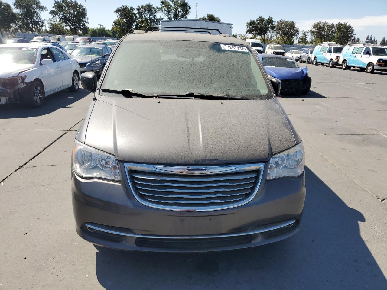 2015 Chrysler Town & Country Touring - Фото 5